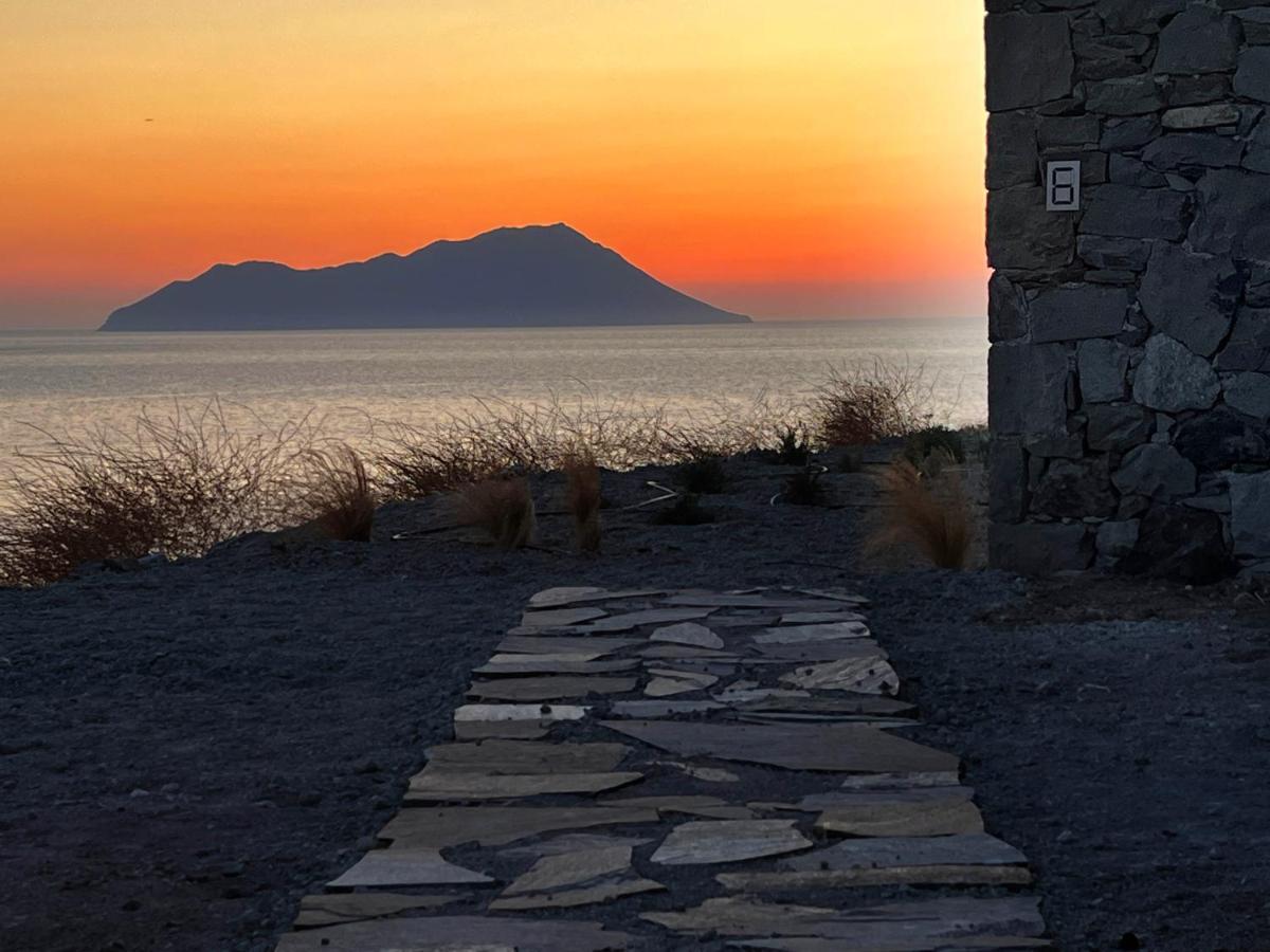 Echoes Milos Plaka  المظهر الخارجي الصورة
