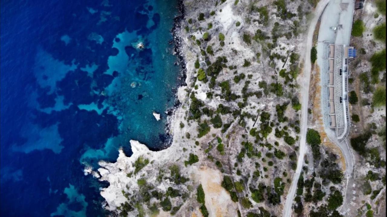 Echoes Milos Plaka  المظهر الخارجي الصورة